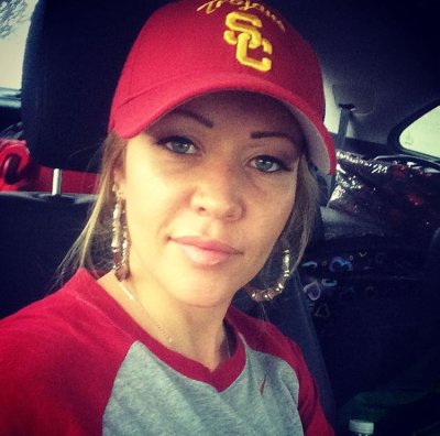 Watch Austin Taylor's leaked NSFW photo on TwXstars