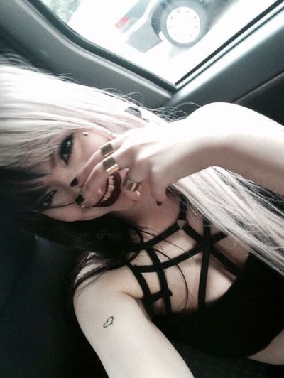 Watch Andressa Sisto 🌸's leaked NSFW photo on TwXstars