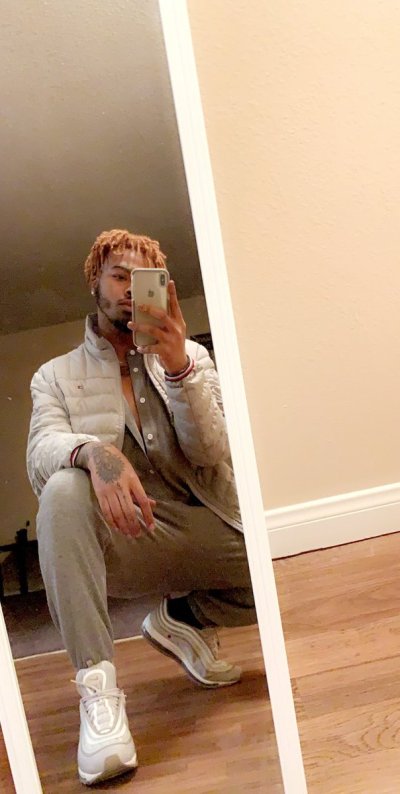 Watch ZER0°'s leaked NSFW photo on TwXstars