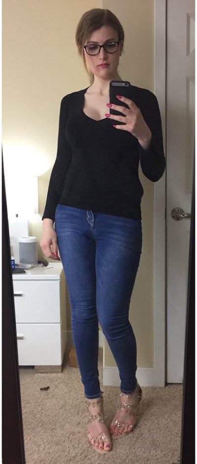 Watch Nikki Winters's leaked NSFW photo on TwXstars