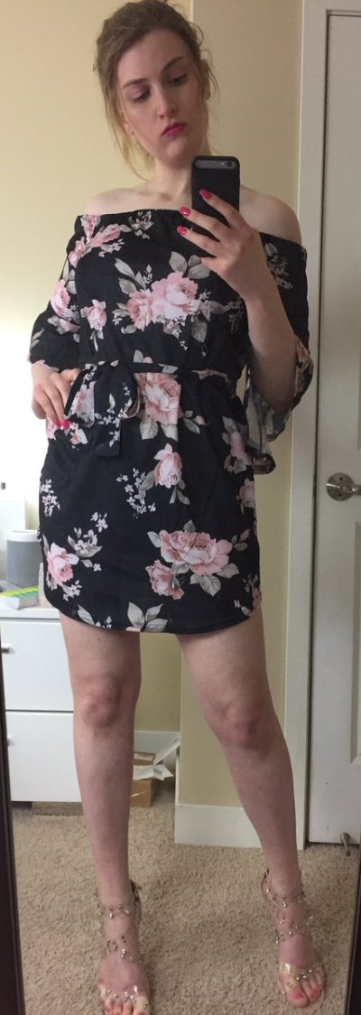 Watch Nikki Winters's leaked NSFW photo on TwXstars