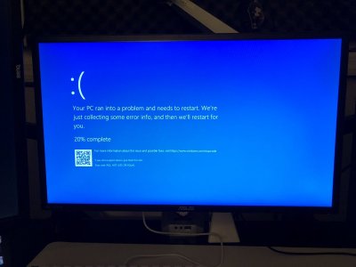 Watch EmilyRoseIV's leaked NSFW photo on TwXstars