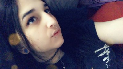 Watch EmilyRoseIV's leaked NSFW photo on TwXstars