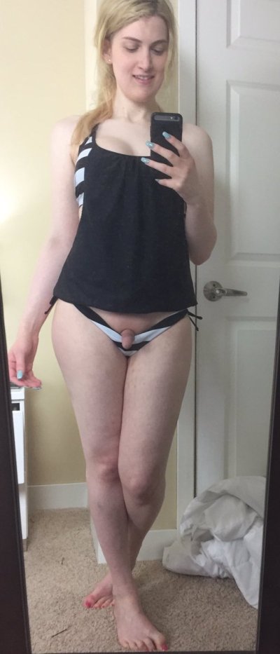 Watch Nikki Winters's leaked NSFW photo on TwXstars