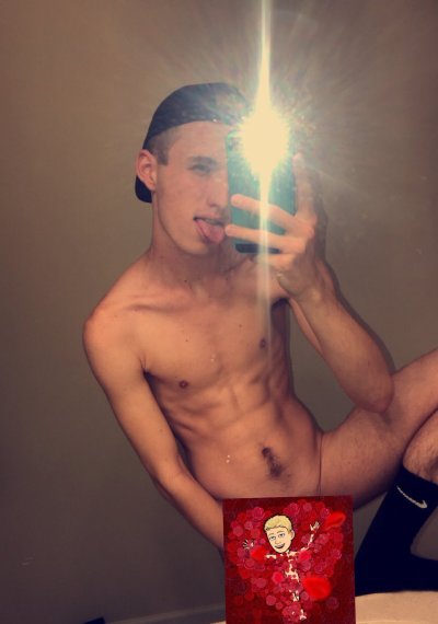 Watch Dawson's leaked NSFW photo on TwXstars