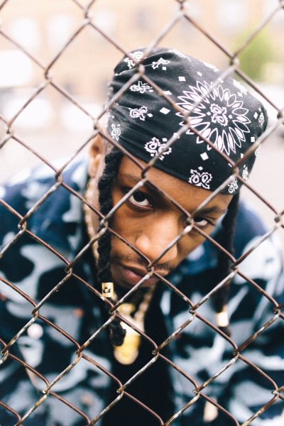 Watch BADMON's leaked NSFW photo on TwXstars