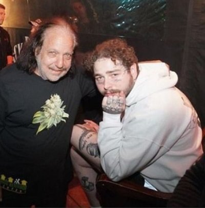 Watch Ron Jeremy's leaked NSFW photo on TwXstars