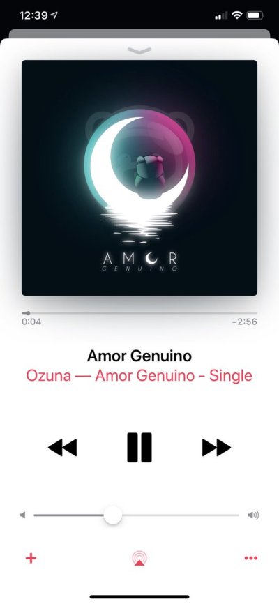 Watch Christina's leaked NSFW photo on TwXstars