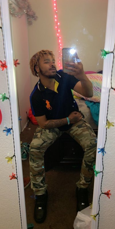 Watch ZER0°'s leaked NSFW photo on TwXstars