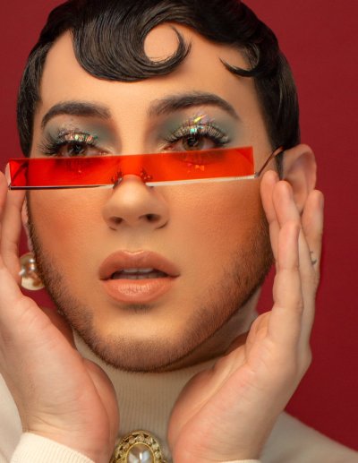 Watch Manny MUA's leaked NSFW photo on TwXstars