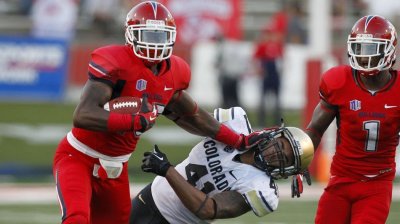 Watch Davante Adams's leaked NSFW photo on TwXstars