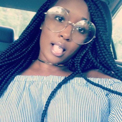 Watch your fav aquarius ♒️'s leaked NSFW photo on TwXstars