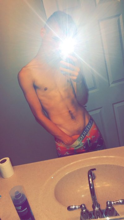 Watch Dawson's leaked NSFW photo on TwXstars