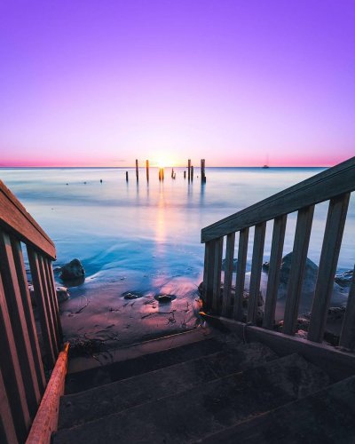 Watch South Australia's leaked NSFW photo on TwXstars