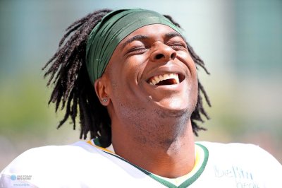 Watch Davante Adams's leaked NSFW photo on TwXstars