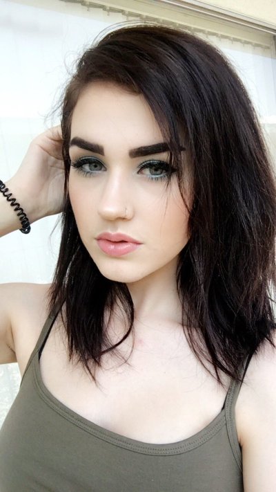 Watch Emily 🦇's leaked NSFW photo on TwXstars