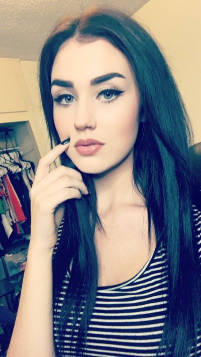 Watch Emily 🦇's leaked NSFW photo on TwXstars