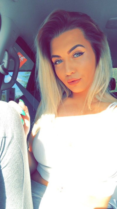 Watch Daisy Dillon's leaked NSFW photo on TwXstars