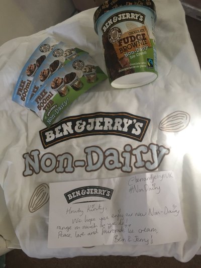 Watch Kirsty's leaked NSFW photo on TwXstars