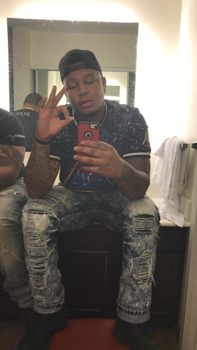 Watch Suge Knight's leaked NSFW photo on TwXstars