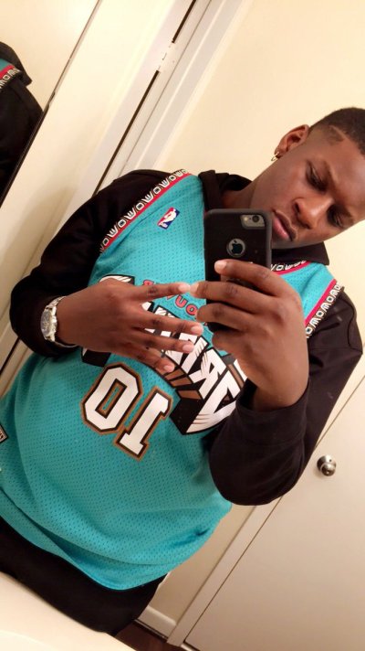 Watch 𝔇𝔞 𝔡𝔬𝔫 🥷🏾🍃's leaked NSFW photo on TwXstars