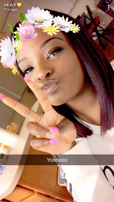 Watch amoreeee✨'s leaked NSFW photo on TwXstars