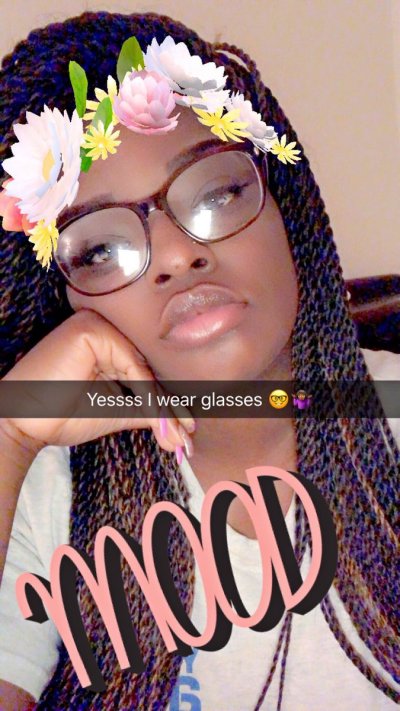 Watch amoreeee✨'s leaked NSFW photo on TwXstars