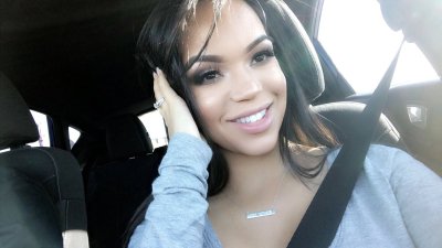 Watch Emily Mena's leaked NSFW photo on TwXstars