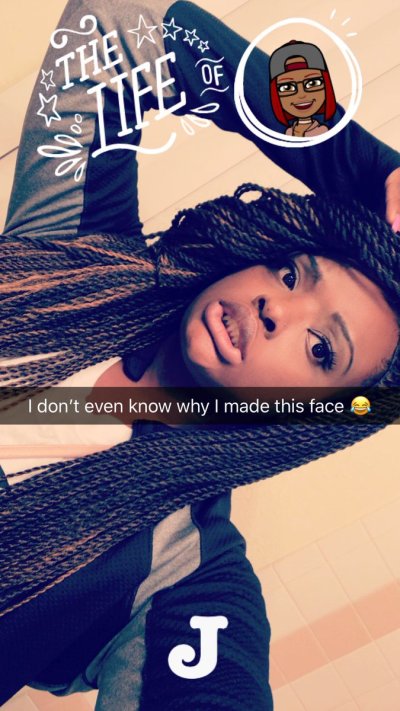 Watch amoreeee✨'s leaked NSFW photo on TwXstars