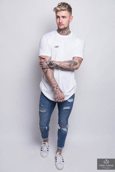 Watch Tattooed knitter's leaked NSFW photo on TwXstars