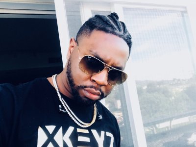 Watch XAVIER KEYZ's leaked NSFW photo on TwXstars