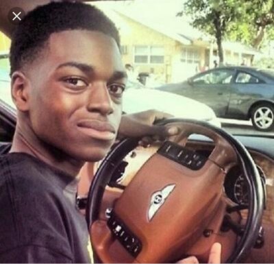 Watch 𝔇𝔞 𝔡𝔬𝔫 🥷🏾🍃's leaked NSFW photo on TwXstars