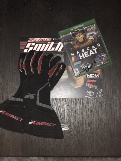 Watch Zane Smith's leaked NSFW photo on TwXstars