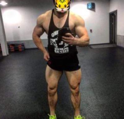 Watch Benji Muscles's leaked NSFW photo on TwXstars