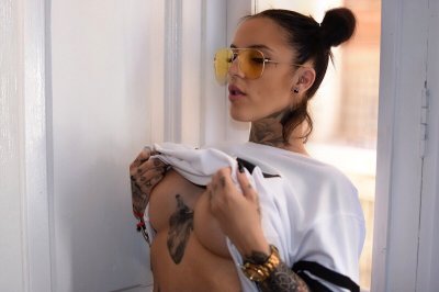 Watch Yemaya Gonzalez's leaked NSFW photo on TwXstars