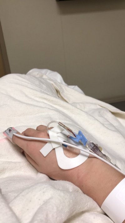 Watch Roxy Raye's leaked NSFW photo on TwXstars