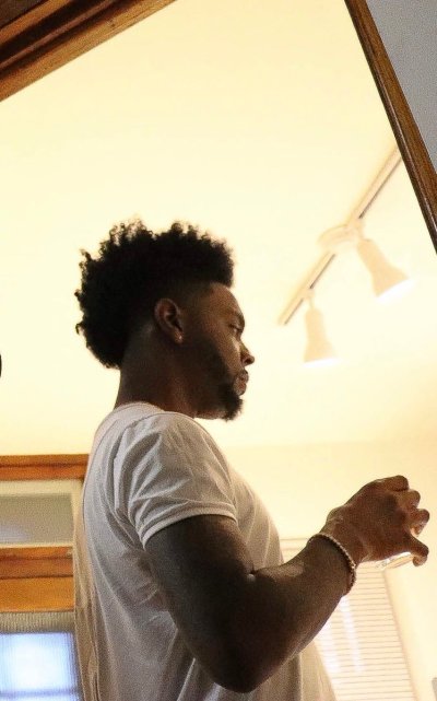 Watch XAVIER KEYZ's leaked NSFW photo on TwXstars