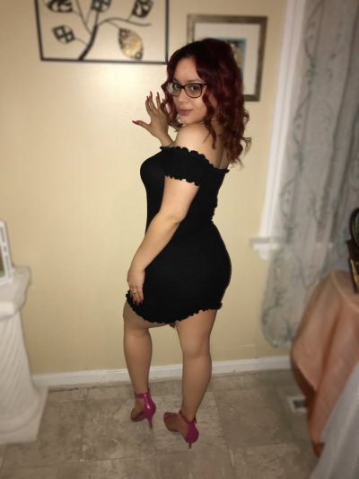 Watch 𝙽𝚊𝚑𝚒𝚛 🍒's leaked NSFW photo on TwXstars