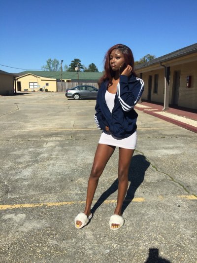 Watch Ri 🤪's leaked NSFW photo on TwXstars