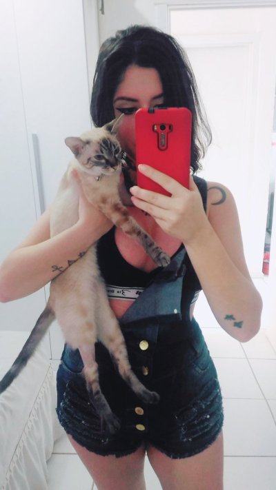 Watch Giu Hellsing's leaked NSFW photo on TwXstars