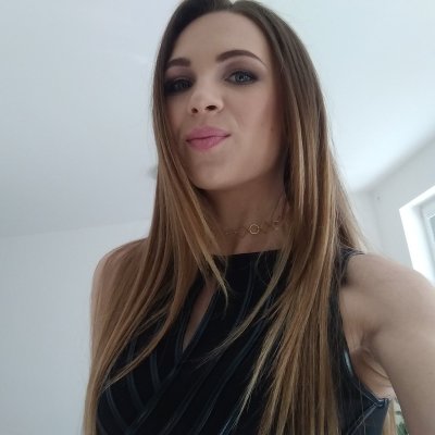 Watch Veronica Clark's leaked NSFW photo on TwXstars