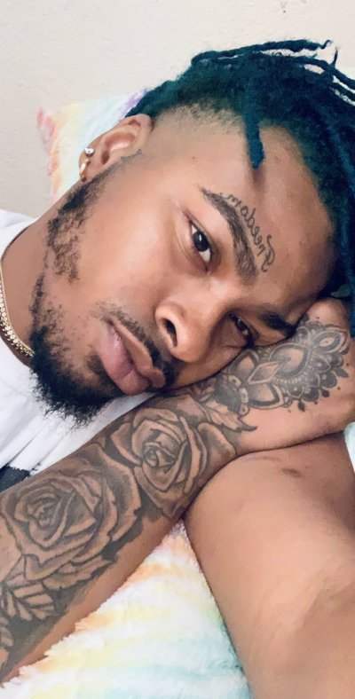 Watch ZER0°'s leaked NSFW photo on TwXstars