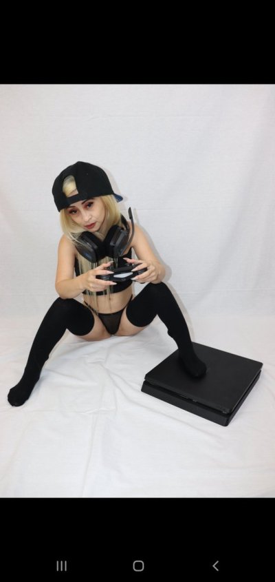 Watch TinyTexie's leaked NSFW photo on TwXstars