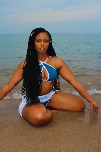 Watch .'s leaked NSFW photo on TwXstars