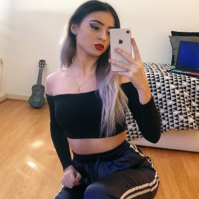 Watch melly's leaked NSFW photo on TwXstars