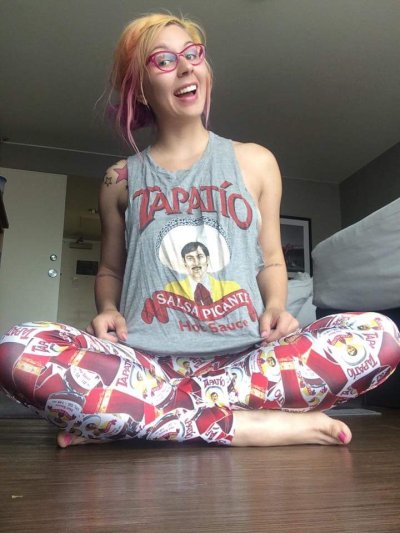 Watch Annalee Belle's leaked NSFW photo on TwXstars