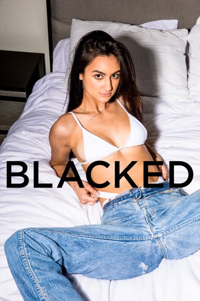 Watch Eliza Ibarra's leaked NSFW photo on TwXstars