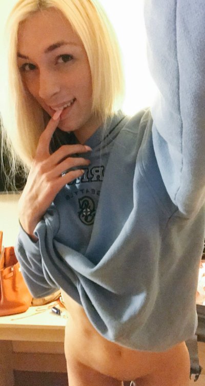 Watch Miss Parker's leaked NSFW photo on TwXstars