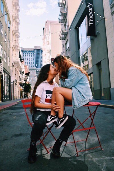 Watch girls on girls's leaked NSFW photo on TwXstars