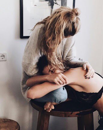 Watch girls on girls's leaked NSFW photo on TwXstars